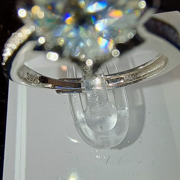 Radiant Silver Moissanite Ring 1 Ct - Picture 8 of 8